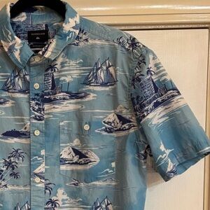 Quicksilver Regular Fit Hawaiian Button Down